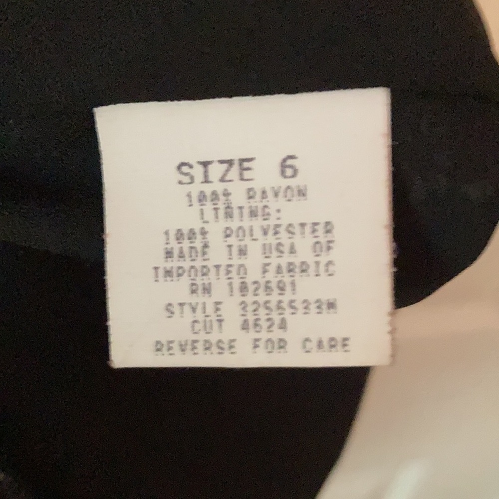 Donna Ricco Asymmetrical Ruffle Hem Dress size 6 - Picture 3 of 6
